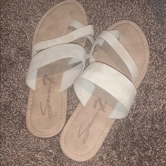 Seven7 Shoes - Seven Brand Toe-Strap Sandals (Taupe/Cream-ish)